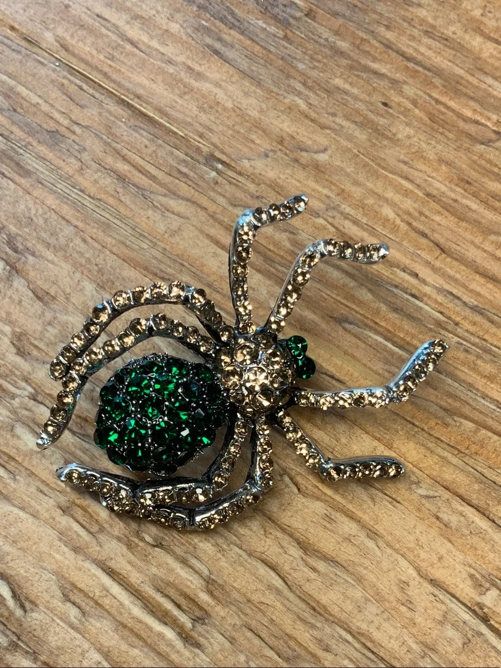 Emerald-Green Crystal-Encrusted Body and Silver Tone Spider Brooch